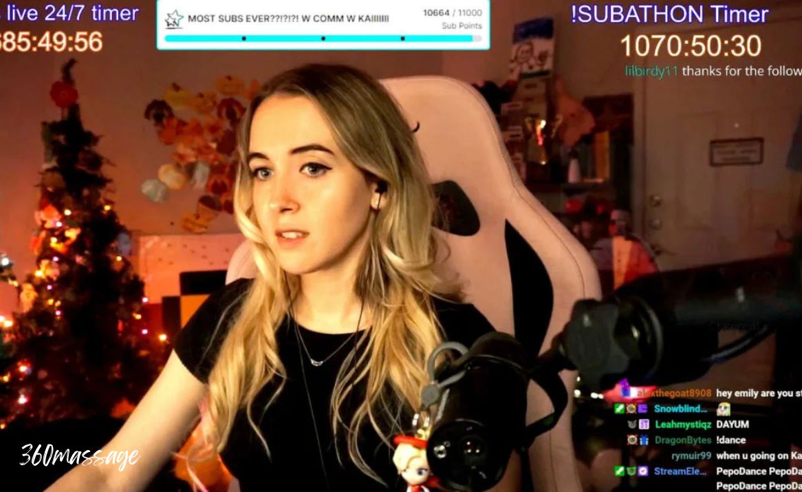 Emily - streamer